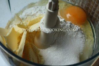 Голландский яблочный пирог "Appel-noten taart"