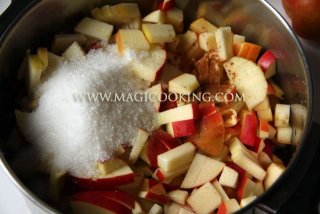 Немецкий яблочный торт с кремом