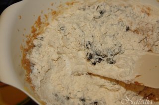 арахисовое печенье с изюмом