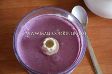 Голубично-кокосовый пудинг с семенами чиа