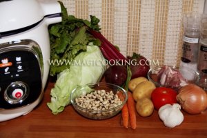 Борщ в мультиварке Moulinex Cook4Me