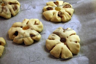 Булочки с ореховой и шоколадной пастой