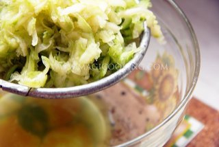 Запеканка из кабачков с грибами