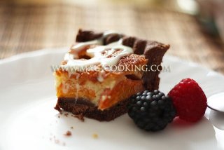 Шоколадный тарт с абрикосами и франжипаном