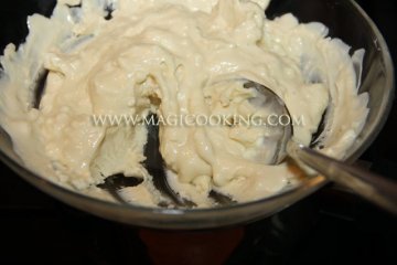 Шоколадная плитка с M&M's и орехами