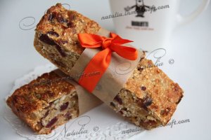 Breakfast bars oatmeal