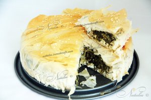 erbazzone или пирог со шпинатом и рикоттой