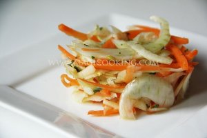 Салат с фенхелем