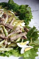 Салат с говяжьим языком