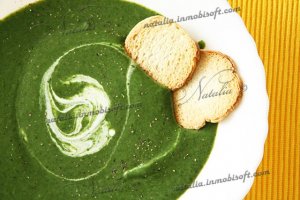 крем-суп из шпината