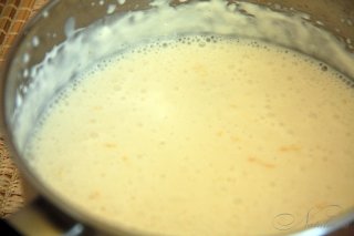 творожно-клубничный десерт