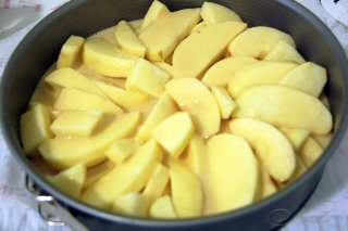 Яблочный пирог (Gateau aux Pommes)