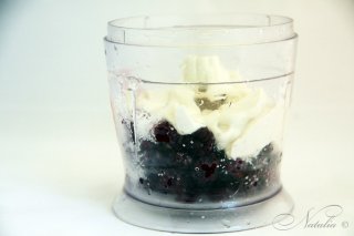 ежевичное мороженное