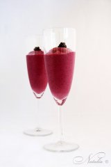 ежевичное мороженное