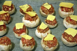фаршированные шампиньоны
