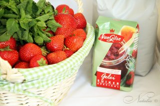 клубничное варенье с мятой