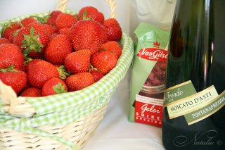 клубничное варенье с шампанским