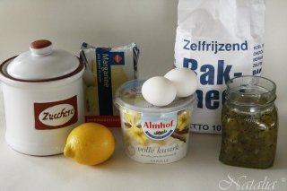 Кростата с творогом и вареньем