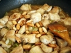 Курица с арахисом