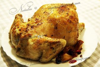 Курица с яблоками и клюквой
