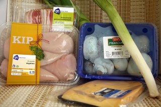 куриный рулет с грибами