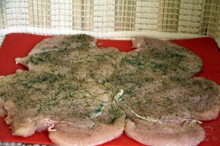 куриный рулет с грибами