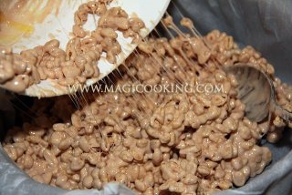 Хрустящее пирожное. Marshmallow crispy bites