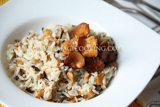 Рис с лисичками