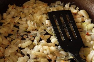 рулет из свинины с грибами