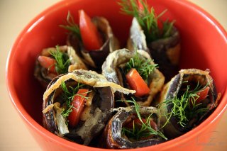 рулетики из синеньких