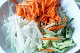 Салат с капустой кольраби