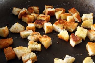 салат Цезарь