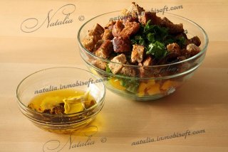 салат Panzanella