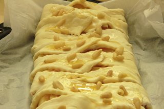 плетенка с яблоками