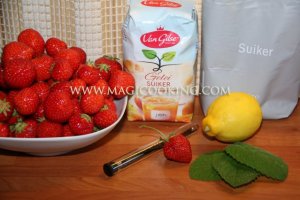 Клубничное варенье пятиминутка с ванилью и мятой