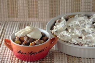 Свинина в горшочке