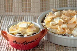 Свинина в горшочке