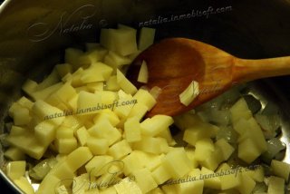 крем-суп из шпината