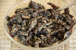 торт с черносливом