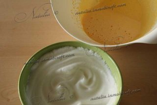 Торт творожный с черешней