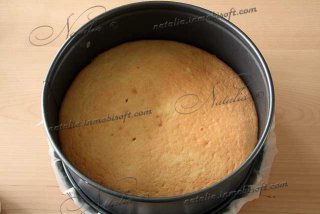 Торт творожный с черешней