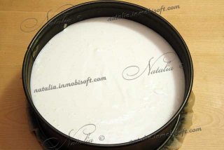 Торт творожный с черешней