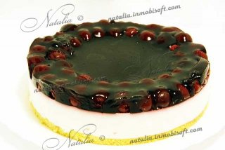 Торт творожный с черешней