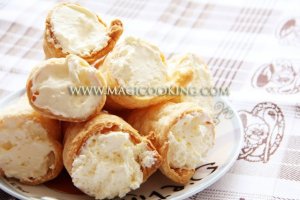 Слоеные трубочки с кремом