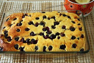 Творожник с ягодами