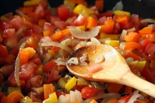 курица в перцах
