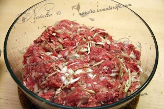 Вертута с мясом и капустой
