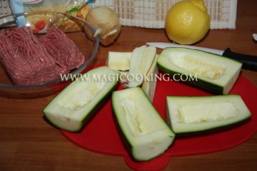 Кабачки с мясом в мультиварке Moulinex cook4me