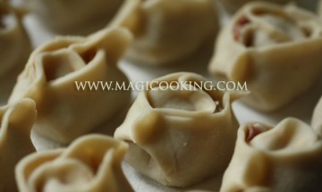 Hanum, manty v mul'tivarke, Moulinex cook4me, kartofel', baranina, svinina, govjadina, kurica, uzbekskaja, kuhnja, testo, manty, hanum domashnij, kak lepit', zamesit', zavarnoe, testo, mul'tivarkа Moulinex cook4me, farsh, perec, paprika, mjaso, paprikash, nachinka, ris, morkov', luk, mul'tivarka, mulineks, kuk for mi, minut kuk, poshagovye, vkusnye, recepty, s foto, recepty dlja mul'tivarki, kak prigotovit', nafarshirovat', skol'ko varit', tushit', mul'tivarka skorovarka, skorovarka, magija, kulinarii, v evrope, gollandija, niderlandy, utreht, prosto, bystro, uzhin, za 30 minut, obed, detjam, magicooking.com, Фаршированный перец в мультиварке Moulinex cook4me, фарш, перец, паприка, мясо, паприкаш, начинка, рис, морковь, лук, мультиварка, мулинекс, кук фор ми, минут кук, пошаговые, вкусные, рецепты, с фото, рецепты для мультиварки, как приготовить, нафаршировать, сколько варить, тушить, мультиварка скороварка, скороварка, магия, кулинарии, в европе, голландия, нидерланды, утрехт, просто, быстро, ужин, за 30 минут, обед, детям, голубцы, Ханум, манты в мультиварке, Moulinex cook4me, картофель, баранина, свинина, говядина, курица, узбекская, кухня, тесто, манты, ханум домашний, как лепить, замесить, заварное, тесто,Заварное тесто для пельменей, мантов
