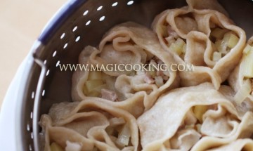 Hanum, manty v mul'tivarke, Moulinex cook4me, kartofel', baranina, svinina, govjadina, kurica, uzbekskaja, kuhnja, testo, manty, hanum domashnij, kak lepit', zamesit', zavarnoe, testo, mul'tivarkа Moulinex cook4me, farsh, perec, paprika, mjaso, paprikash, nachinka, ris, morkov', luk, mul'tivarka, mulineks, kuk for mi, minut kuk, poshagovye, vkusnye, recepty, s foto, recepty dlja mul'tivarki, kak prigotovit', nafarshirovat', skol'ko varit', tushit', mul'tivarka skorovarka, skorovarka, magija, kulinarii, v evrope, gollandija, niderlandy, utreht, prosto, bystro, uzhin, za 30 minut, obed, detjam, magicooking.com, Фаршированный перец в мультиварке Moulinex cook4me, фарш, перец, паприка, мясо, паприкаш, начинка, рис, морковь, лук, мультиварка, мулинекс, кук фор ми, минут кук, пошаговые, вкусные, рецепты, с фото, рецепты для мультиварки, как приготовить, нафаршировать, сколько варить, тушить, мультиварка скороварка, скороварка, магия, кулинарии, в европе, голландия, нидерланды, утрехт, просто, быстро, ужин, за 30 минут, обед, детям, голубцы, Ханум, манты в мультиварке, Moulinex cook4me, картофель, баранина, свинина, говядина, курица, узбекская, кухня, тесто, манты, ханум домашний, как лепить, замесить, заварное, тесто,